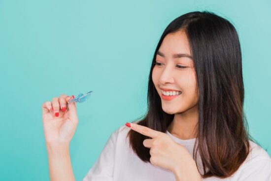 Eat with a Retainer